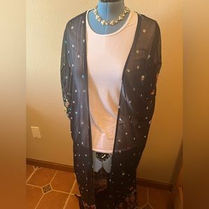 Loose flowing duster